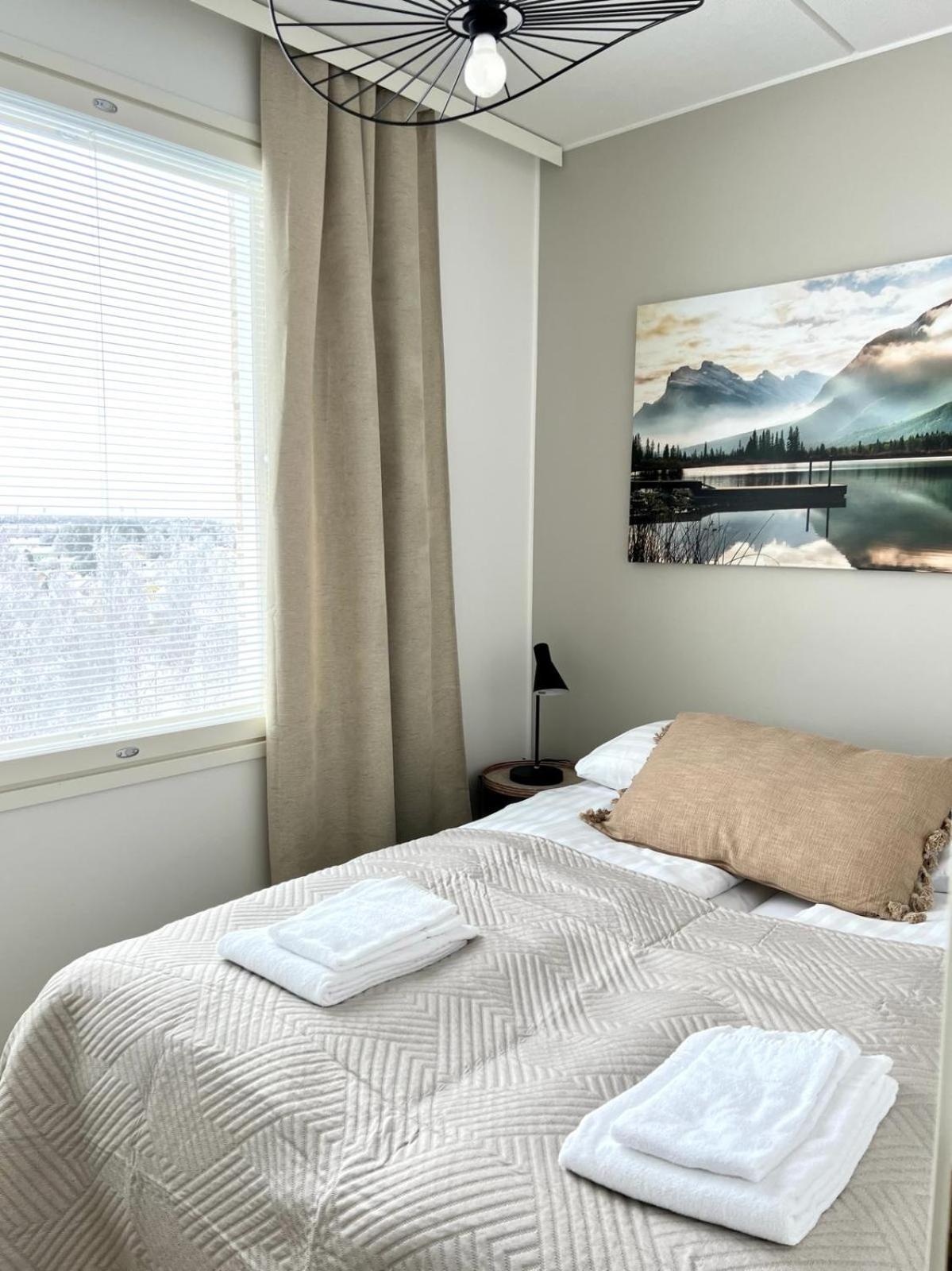 Kotimaailma Apartments Tervapaeaesky I Uleåborg Exteriör bild