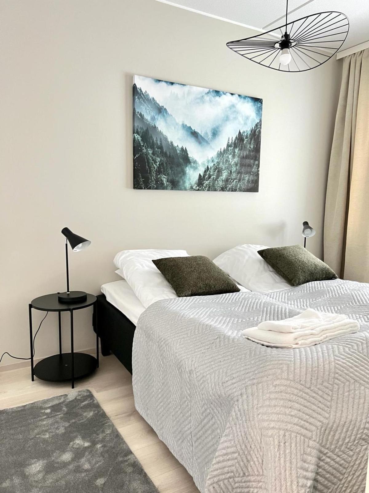 Kotimaailma Apartments Tervapaeaesky I Uleåborg Exteriör bild